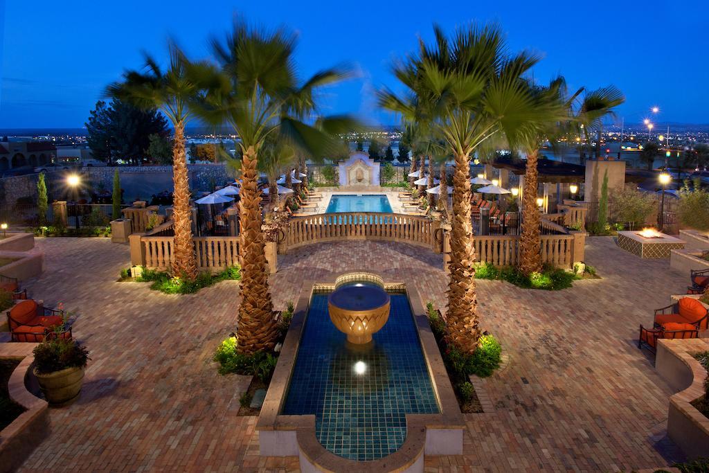 Hotel Encanto De Las Cruces Bagian luar foto
