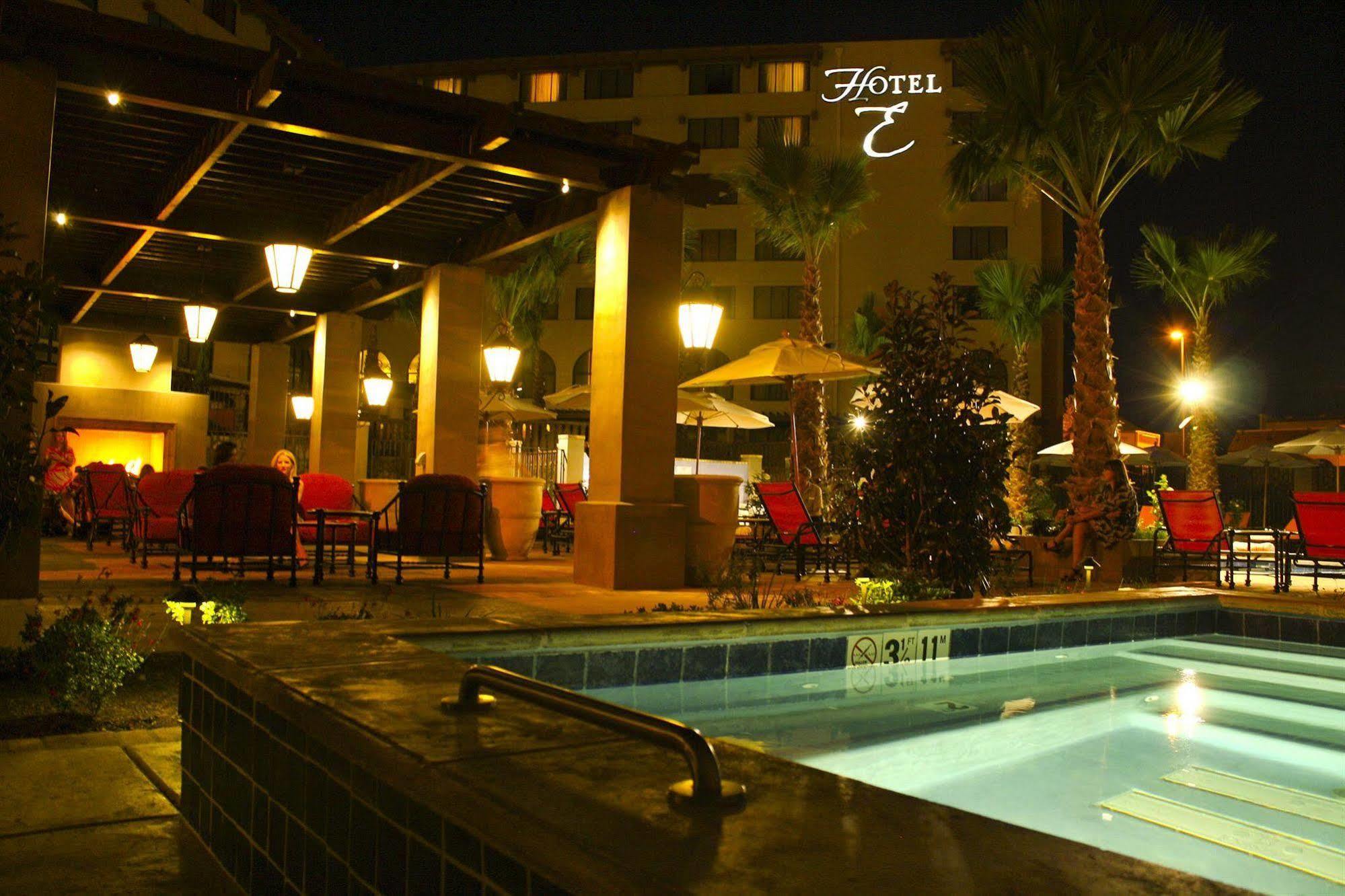 Hotel Encanto De Las Cruces Bagian luar foto